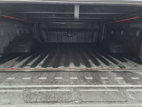 Used 2023 Chevrolet Silverado 2500 LT w/ Convenience Package image 26