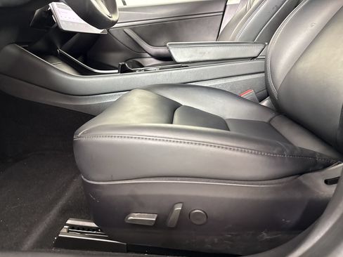 Used 2020 Tesla Model 3 Long Range AWD/4WD image 14