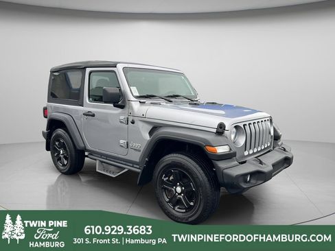Used 2019 Jeep Wrangler Sport AWD/4WD image 1