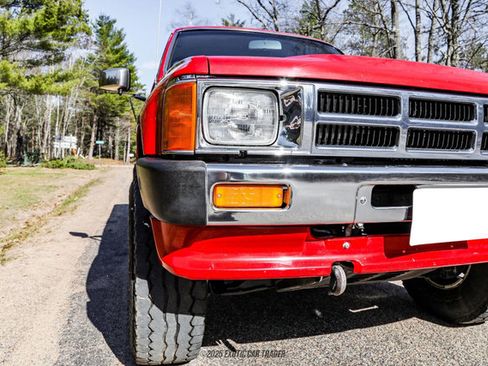 Used 1986 Toyota Pickup 4x4 Regular Cab Turbo image 47