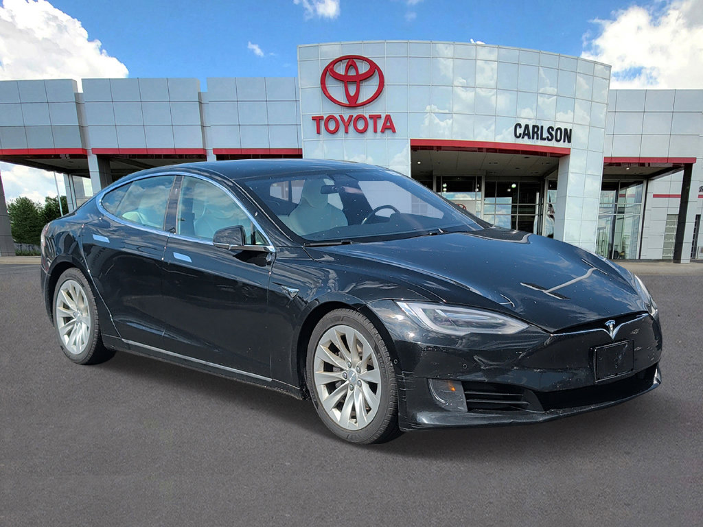 Used 2017 Tesla Model S 75D AWD/4WD image 2