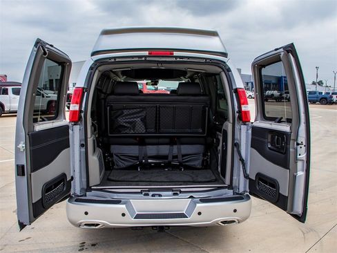 New 2025 Chevrolet Express 2500 w/ Driver Convenience Package image 9