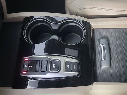 Certified 2021 Honda Pilot Touring image 36