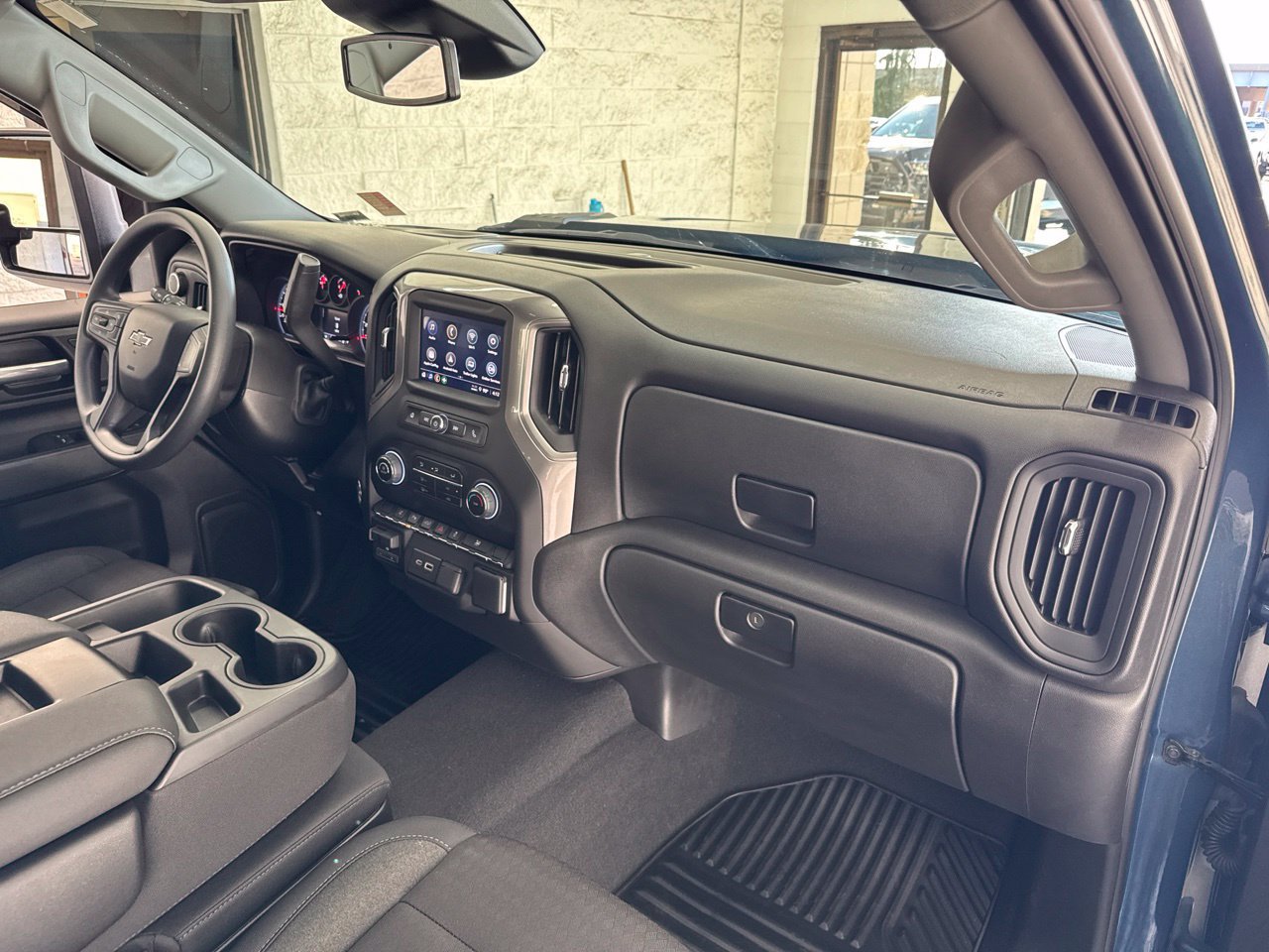 Used 2025 Chevrolet Silverado 2500 Custom w/ Custom Value Package AWD/4WD image 51