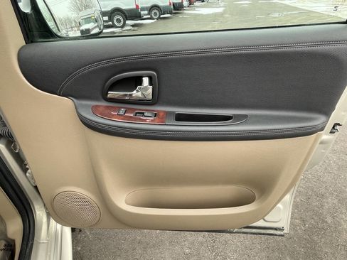 Used 2008 Chevrolet Uplander w/ Climate Package image 18