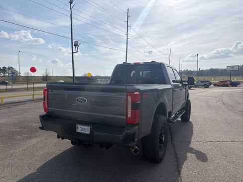 Used 2024 Ford F250 XLT w/ XLT Premium Package image 15