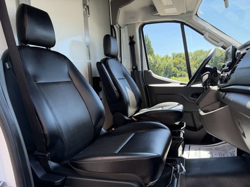 Used 2024 Ford Transit 350 RWD image 28