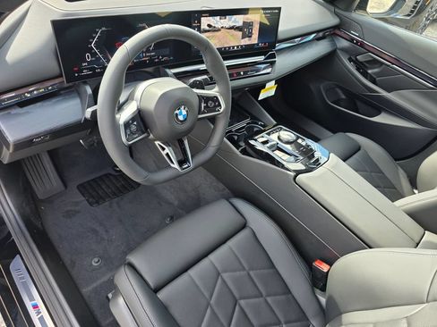 New 2027 BMW 540i xDrive w/ M Sport Package AWD/4WD image 8