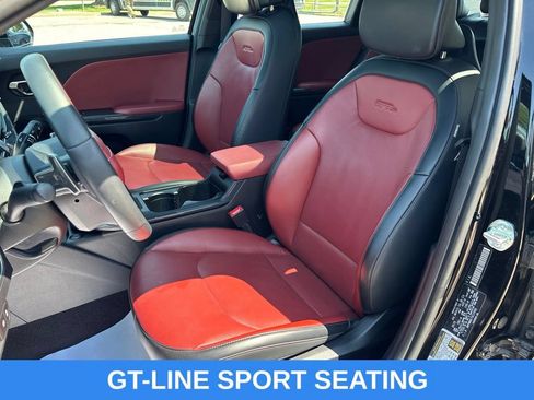 Used 2025 Kia K4 GT-Line w/ GT-Line Premium Package FWD image 3