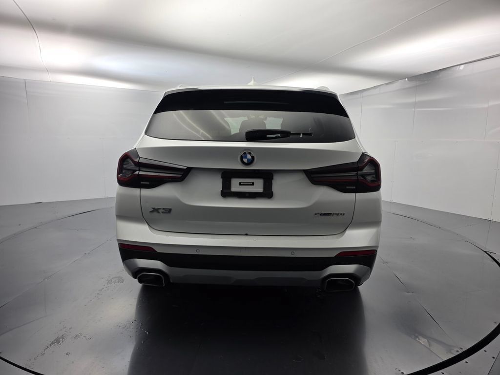 Used 2022 BMW X3 sDrive30i RWD image 5