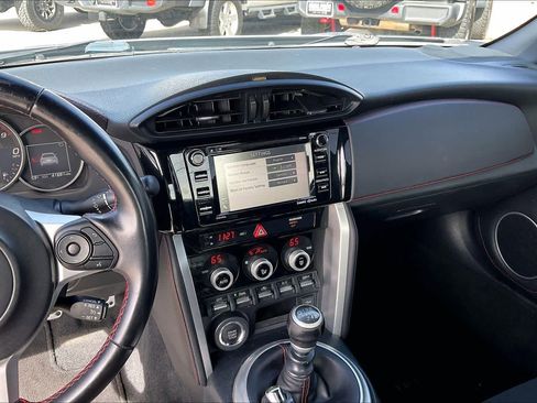 Used 2017 Subaru BRZ Limited image 7