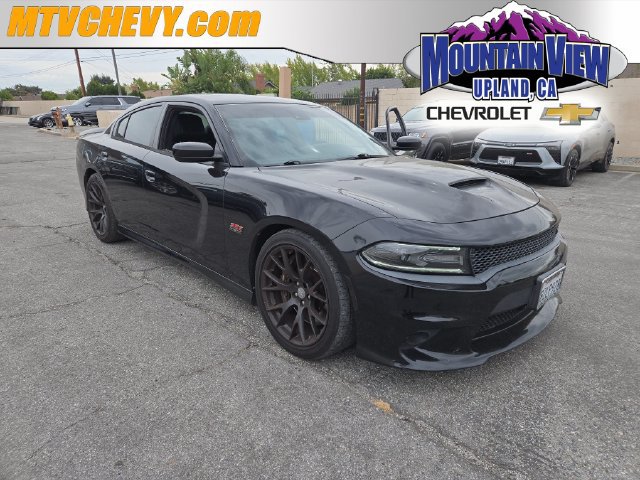 Used 2017 Dodge Charger R/T Scat Pack w/ Dynamics Package RWD image 1
