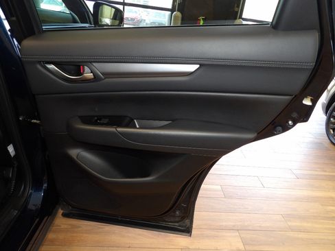 Used 2017 MAZDA CX-5 Touring w/ Preferred Equipment Package image 16