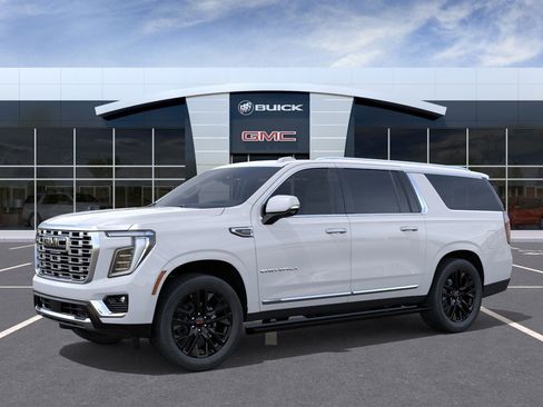 New 2026 GMC Yukon XL Denali w/ Sun & Power Step Package AWD/4WD image 2