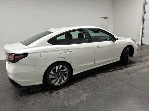 Used 2025 Subaru Legacy Limited image 8