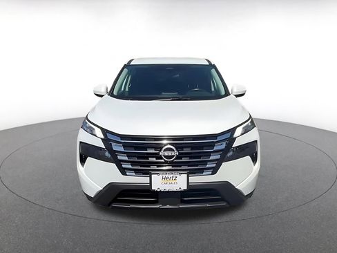Used 2025 Nissan Rogue SV AWD/4WD image 4