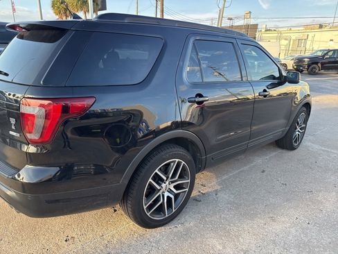 Used 2019 Ford Explorer Sport w/ Equipment Group 401A AWD/4WD image 6