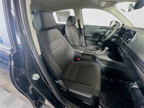Used 2024 Honda HR-V LX image 29