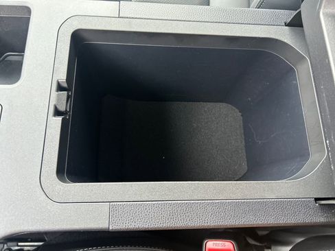 Used 2024 Toyota Land Cruiser image 28