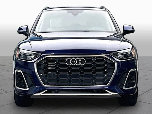 Used 2023 Audi Q5 2.0T Premium w/ Convenience Package AWD/4WD image 4