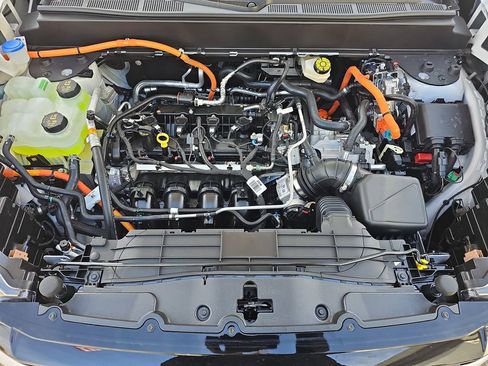 New 2026 Ford Maverick XLT w/ Equipment Group 301A image 31