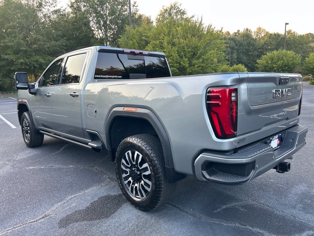 Used 2024 GMC Sierra 3500 Denali Ultimate AWD/4WD image 25