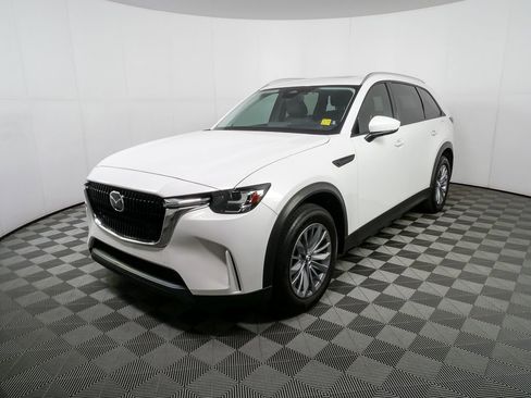Used 2024 MAZDA CX-90 3.3 Turbo w/ Preferred Plus image 26