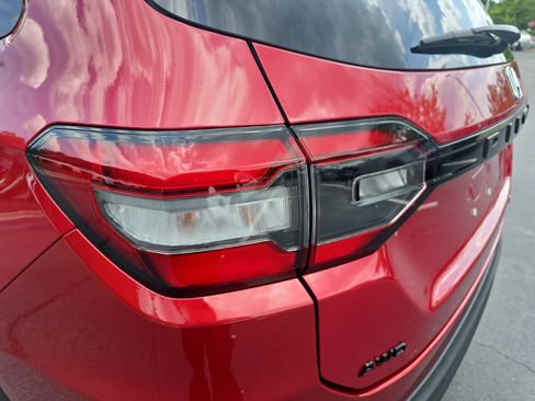 Used 2025 Honda Pilot Black Edition image 34