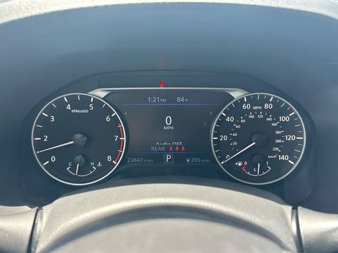 Used 2023 Nissan Altima 2.5 SV AWD/4WD image 17
