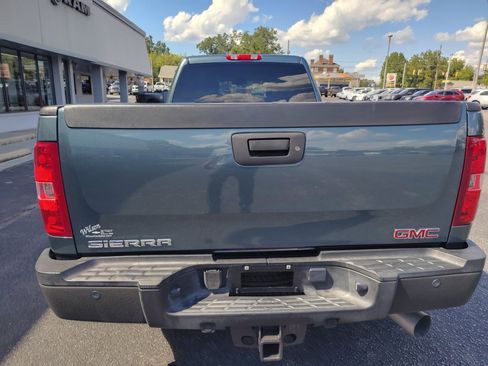 Used 2011 GMC Sierra 3500 Denali image 6