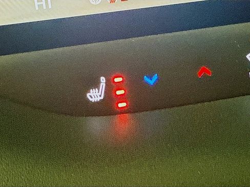 New 2026 Nissan Leaf Platinum+ w/ Cargo Package (Platinum+) image 21