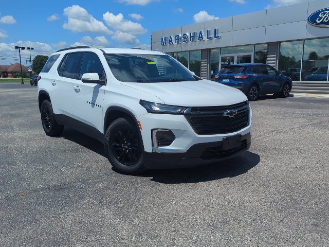 Used 2023 Chevrolet Traverse LT w/ Midnight/Sport Edition AWD/4WD image 3
