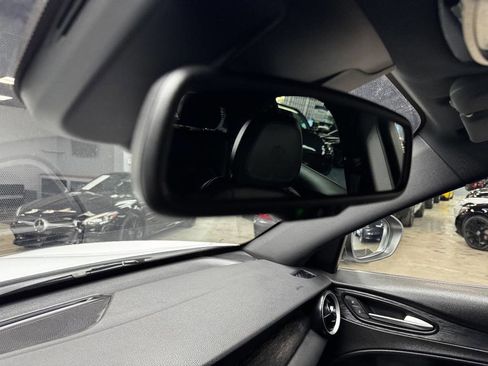 Used 2023 Alfa Romeo Stelvio Sprint RWD image 28