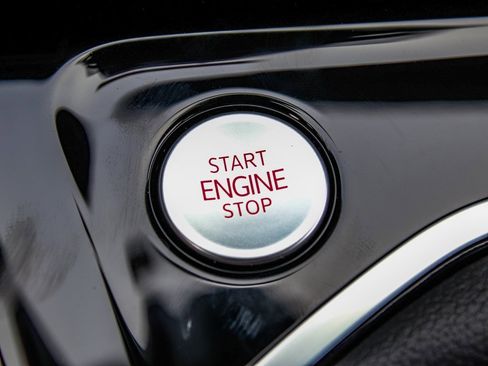 Used 2024 Volkswagen GTI SE image 31