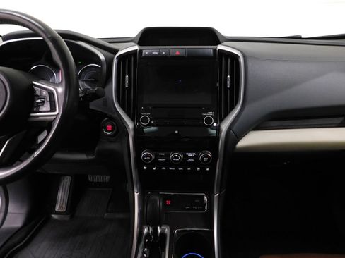 Used 2020 Subaru Ascent Touring AWD/4WD image 38