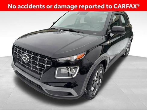 Used 2021 Hyundai Venue SEL image 1