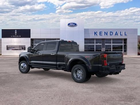 New 2026 Ford F450 Platinum w/ FX4 Off-Road Package AWD/4WD image 4