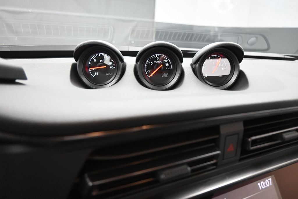 Used 2027 Nissan Z Sport RWD image 14