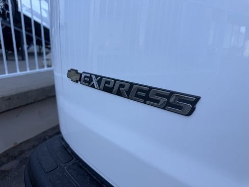 New 2025 Chevrolet Express 3500 Extended w/ Driver Convenience Package image 12