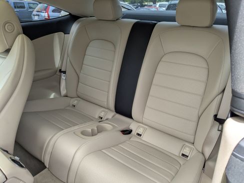 Used 2019 Mercedes-Benz C 300 Coupe image 9