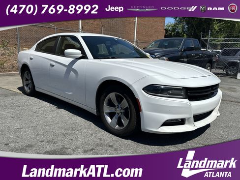 Used 2018 Dodge Charger SXT Plus image 1