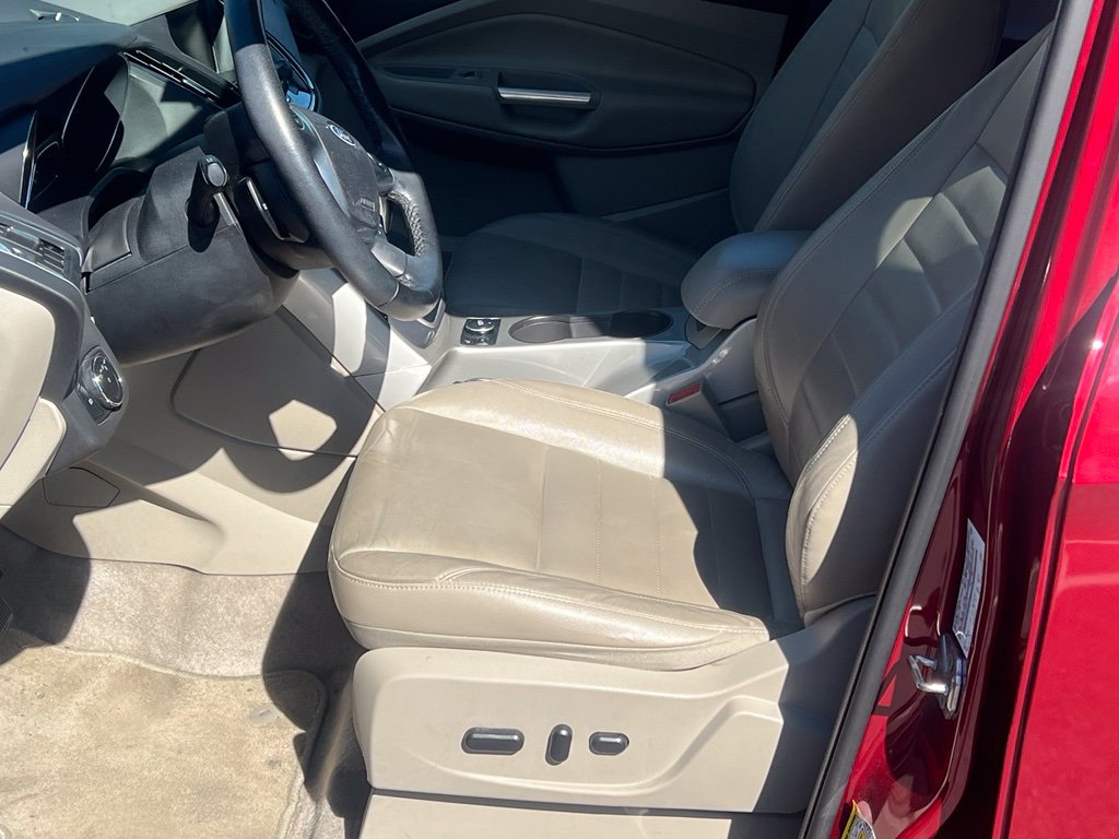 Used 2013 Ford Escape SEL AWD/4WD image 3