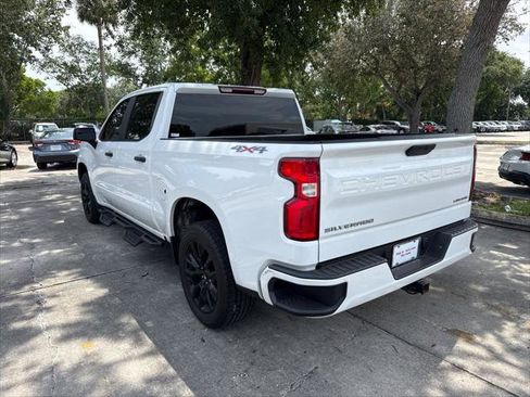 Used 2021 Chevrolet Silverado 1500 Custom AWD/4WD image 8