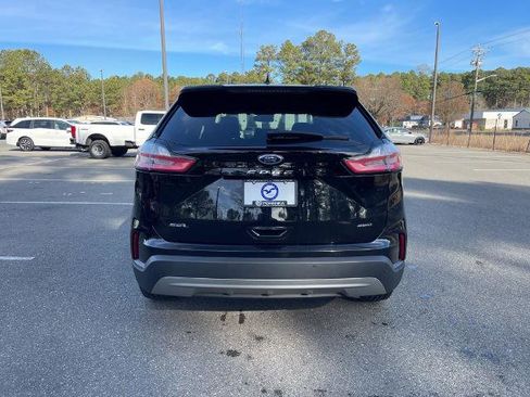 Certified 2024 Ford Edge SEL image 6