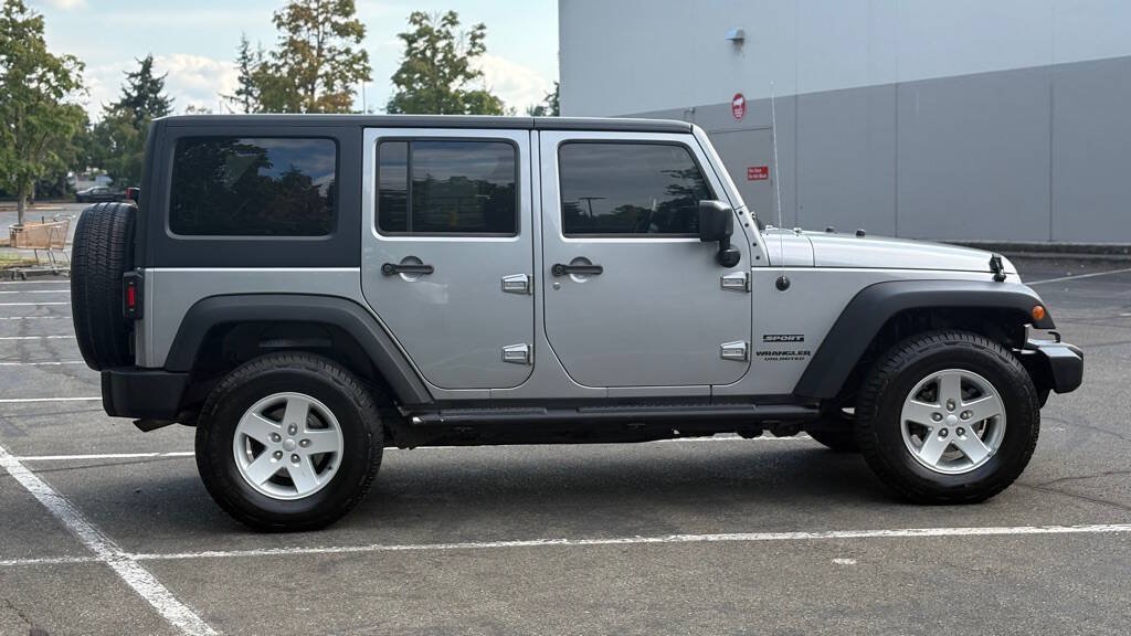 Used 2014 Jeep Wrangler Unlimited Sport w/ Quick Order Package 24S AWD/4WD image 6