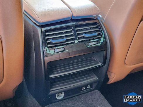 Used 2021 BMW 530i w/ Convenience Package image 32