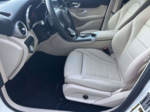 Used 2019 Mercedes-Benz GLC 300 image 33