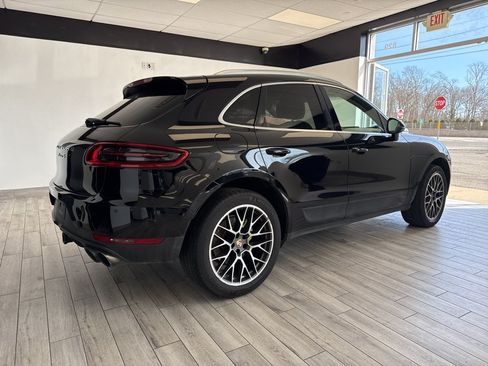 Used 2015 Porsche Macan S AWD/4WD image 4