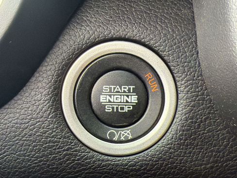 Used 2024 RAM 2500 Big Horn w/ Night Edition AWD/4WD image 23