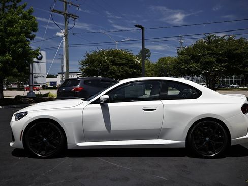 Used 2025 BMW 230i Coupe image 8